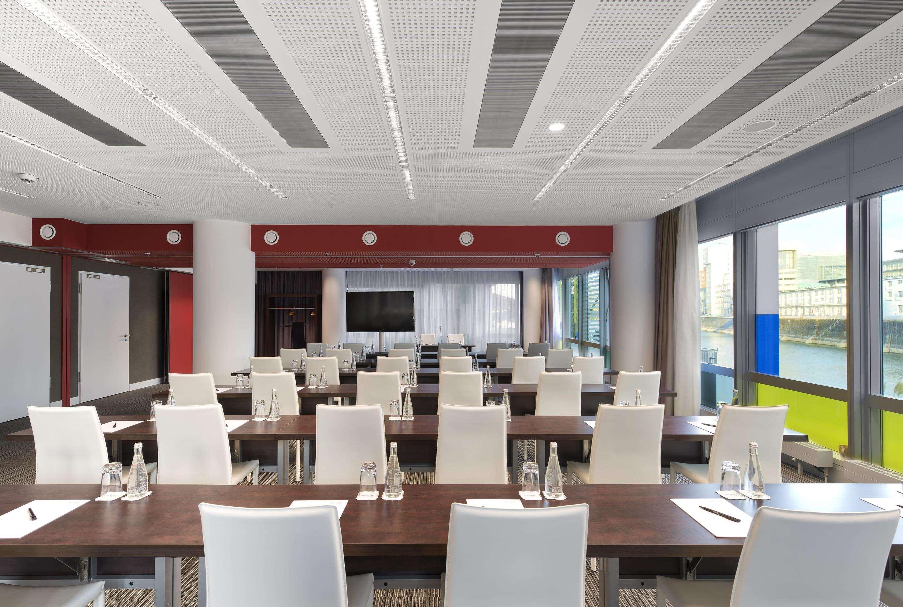 Innside By Melia Duesseldorf Hafen Luaran gambar